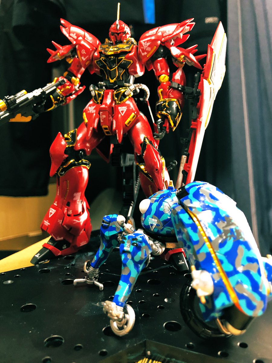 coco_hikari's tweet photo. ガンプラブームに乗っかりかけて、ついでに買ったタチコマを作成。
光学迷彩付いてるのに迷彩柄にする意味無いなぁと思いつつ、出来上がりの可愛さについ1年半振りに投稿。
サイズ感が最高に可愛い。

#プラモデル
#タチコマ https://t.co/Ju5htrFr5x