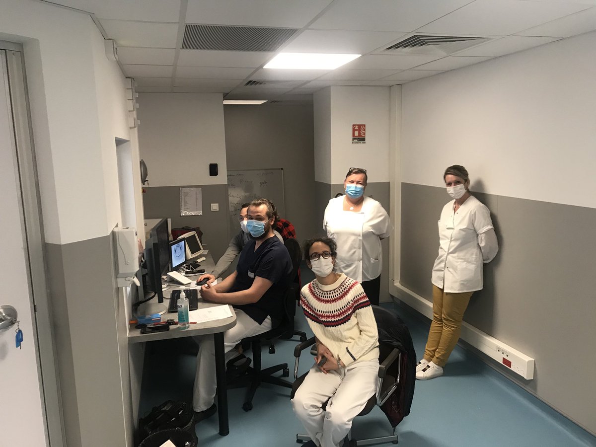 ch_briancon's tweet photo. 🚨La nouvelle #IRM au @ch_briancon est en service depuis le 8 mars 2022.

Ce partenariat public-privé sous la forme d'un #GIE va permettre : 
💊Moins de scanners irradiants,
💊Des diagnostics et orientations plus rapides.

☎️ Prenez RDV dès la semaine prochaine au 04 92 25 22 38. https://t.co/oLAXJCHeUl