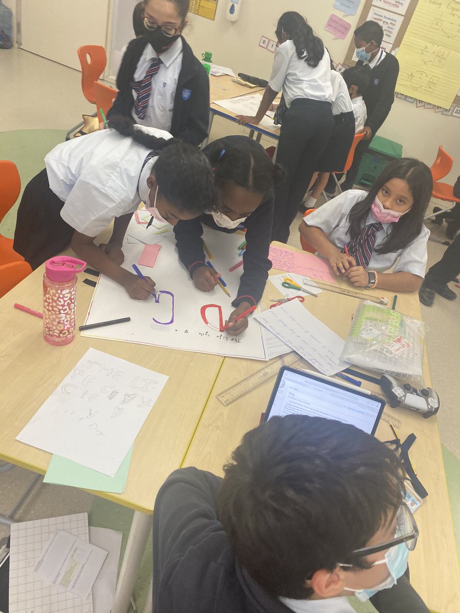 Year5_WEK's tweet photo. Year 5 have been researching about the life cycle of different animal groups. They will be presenting this information to their peers. https://t.co/FvIScQPuoo
