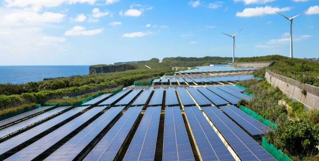 AFNOR's tweet photo. ▶️WEBINAIRE #agrivoltaïsme 

📍Aujourd'hui, jeudi 10/03 à 10h, #AFNORCertification vous invite à découvrir le label "Projet agrivoltaïque" aux côtés de @FrAgrivoltaisme, l’@ademe, l’@INRAE_France, d’exploitants agricoles et de la DDT Drôme.

INSCRIPTION : https://t.co/AQsOfNhJDd https://t.co/FDCUKYWhmg