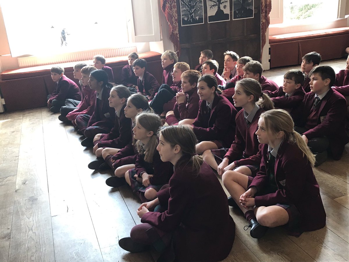AshfoldEnglish's tweet photo. Thanks @SteveColeBooks for kicking off Book/Science Week  on Monday with a brilliant visit, talking to the pupils about how space, technology, environmentalism and other science-y topics can be a great inspiration for stories!

#wearecreative #weareinspired #weareAshfold https://t.co/uC7G9VVrAX