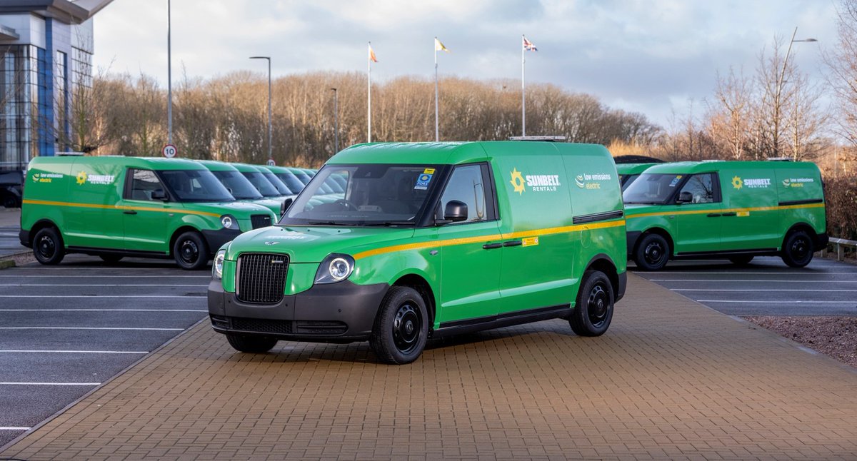 LondonEVCompany's tweet photo. LEVC have partnered with @sunbeltrentaluk delivering a fleet of 22 new #VN5 electric vans.

Sunbelt are taking action to electrify their transport operations, with this deal at the core of their #sustainability strategy.

Read More: https://t.co/6k5a4v2xvL

#ElectricVehicles https://t.co/g34rZ9NMB8