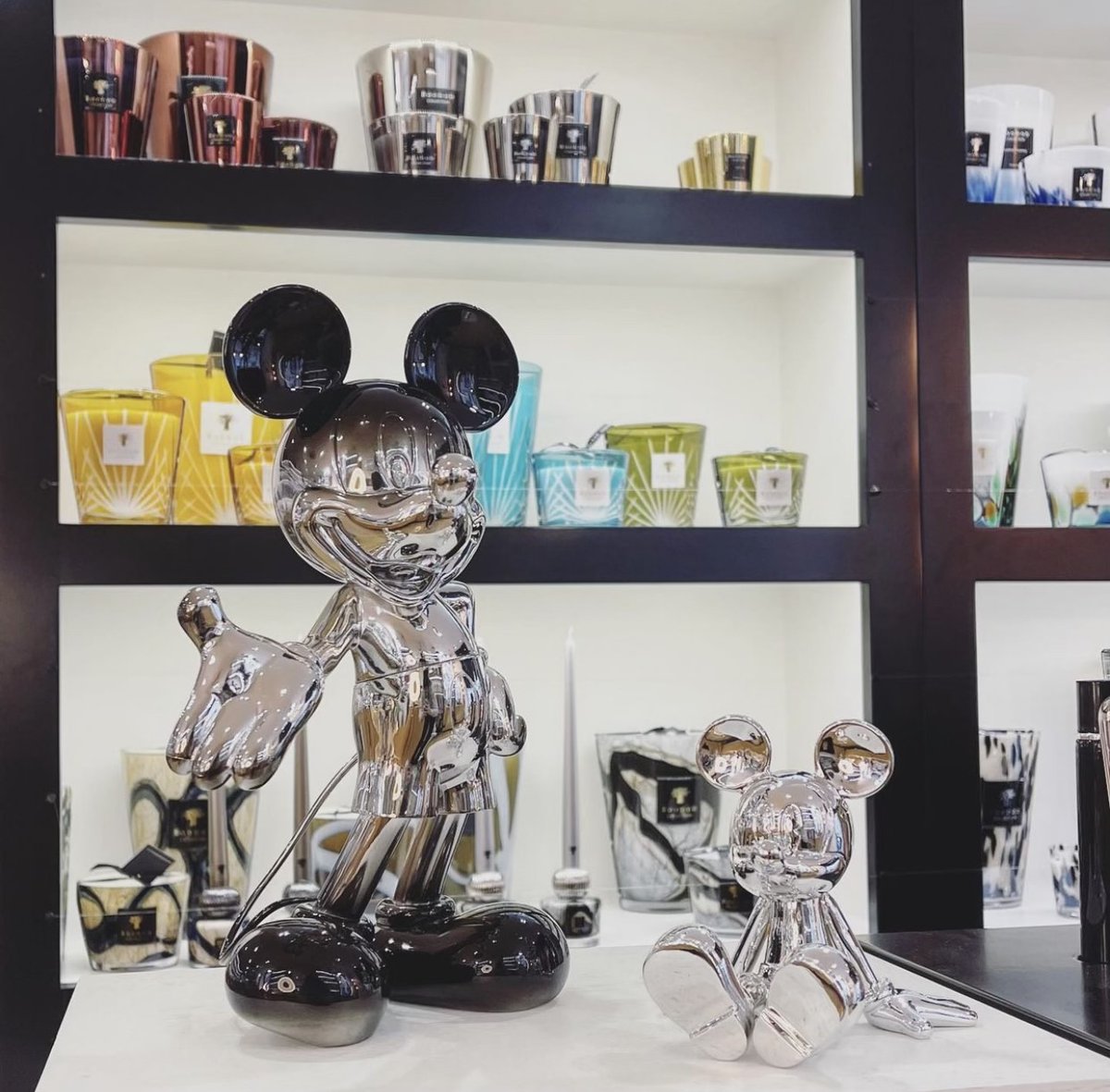 leblondelienne's tweet photo. #LeblonDelienne at Bob Corner in Bordeaux, #France

#BobCorner is a #boutique in the Grands Hommes district of #Bordeaux, who proposes a cutting-edge #design selection that is constantly renewed. 
A selection from small #original #objects to re-editions of key #designpieces. https://t.co/FXaeZfnIw7