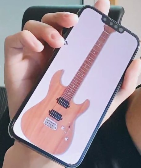ENHYPENBrasil_'s tweet photo. [LIVE]
Jay disse que ele comprou essa guitarra e vai postar um cover em breve!

@ENHYPEN_members @ENHYPEN #ENHYPEN #엔하이픈 https://t.co/FyTEIULZ5d