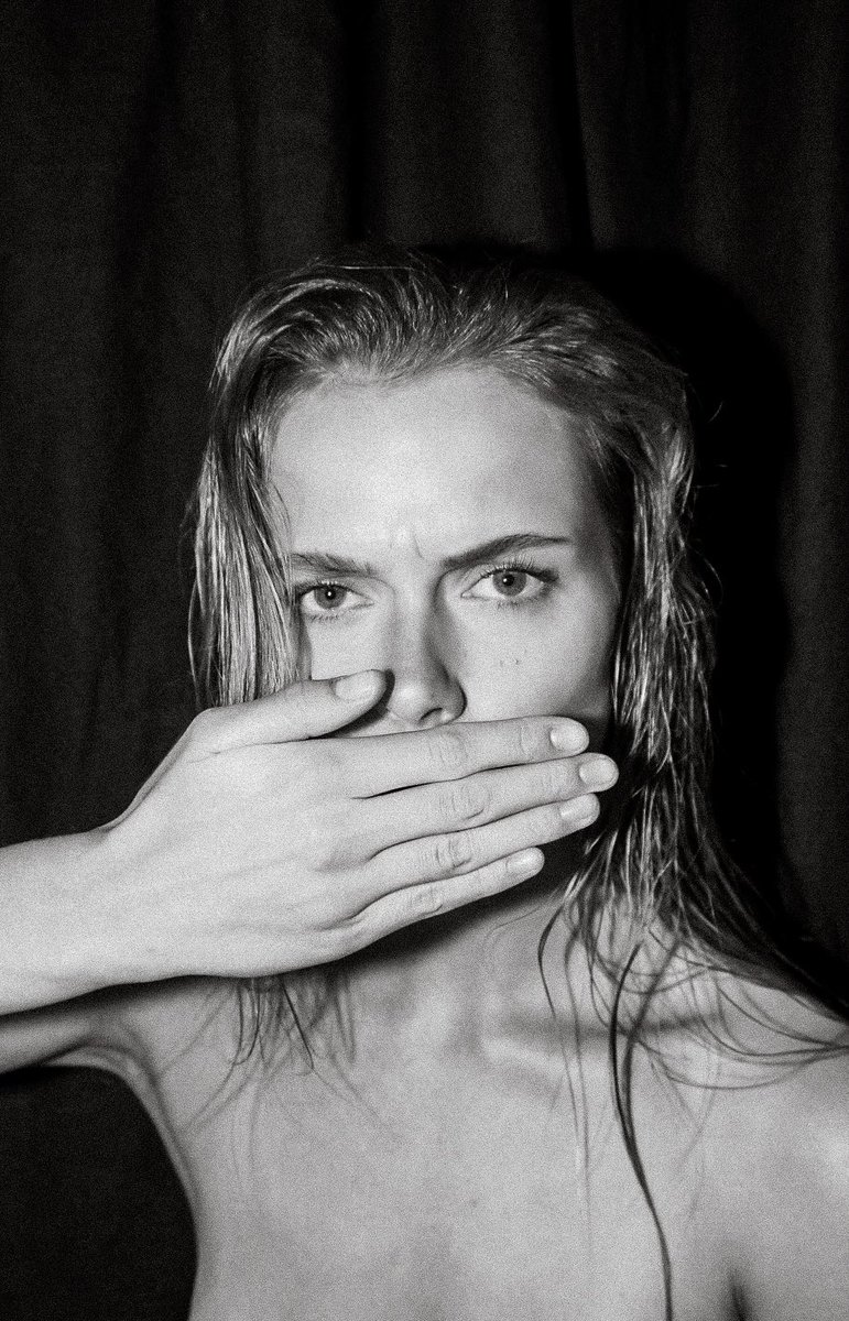 Gm 🖤 here’s a piece from a self portrait collection I created recently - “If teardrops could be bottled”🌪
I haven’t minted &amp; I don’t know when I will but.. stay tuned ✔️