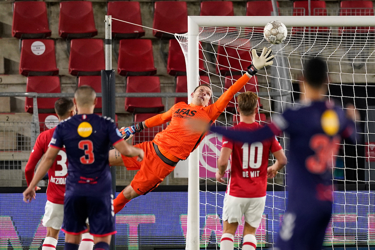 AZAlkmaar's tweet photo. 🇫🇷 ᴛᴏᴜᴛᴇs ɴᴏs ғéʟɪᴄɪᴛᴀᴛɪᴏɴs!

🧱 Van harte gefeliciteerd met je 31e verjaadag, Marco!

#AZ #DeMuur | @Marco_Bizot1 https://t.co/nVVZ0BgFmC