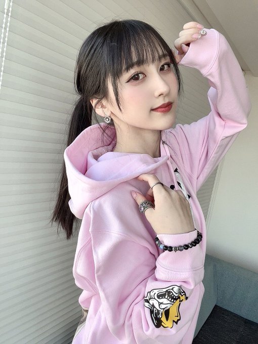 Twitterのコスプレ画像3