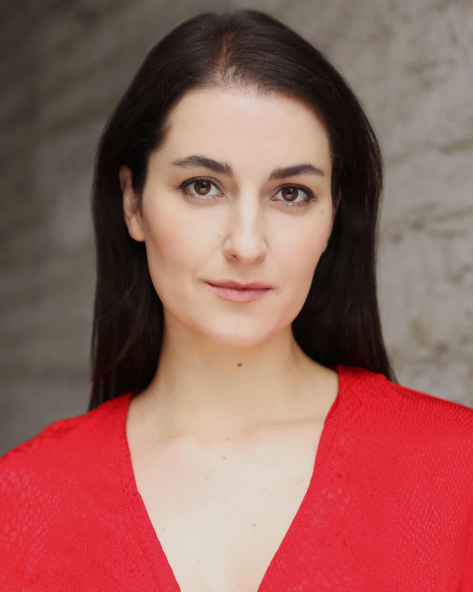 itsmeashwest's tweet photo. New head shots 📸
.
.
.
@DanielleAgency 
@vshowcards 
@network_actor https://t.co/CIIXJWxIWo