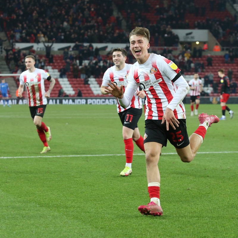 SpursOfficial's tweet photo. Our loan round-up is here 👊

🚀 Clarke scores a beauty
🎯 Parrott bags a brace
⚡️ Bryan makes an impact

Read more ⤵️