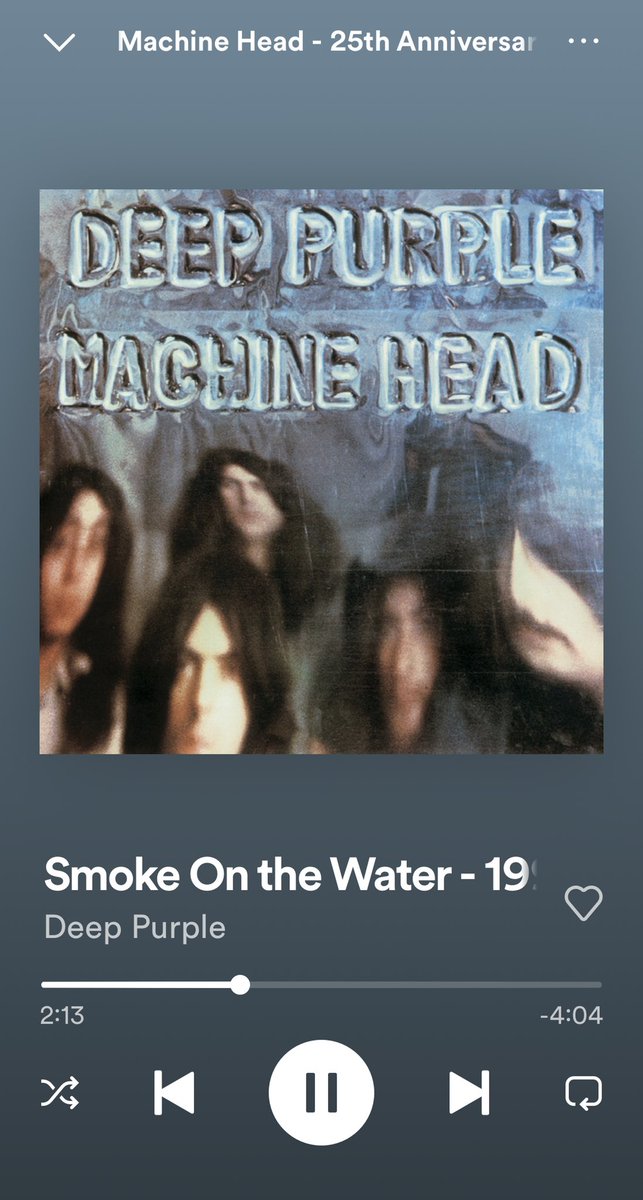 marka999's tweet photo. “ . . . . a fire in the sky . . . . ”
Smoke On The Water
@_DeepPurple
#SongOfTheDayMA
#day704 https://t.co/9fo2tQeBm8