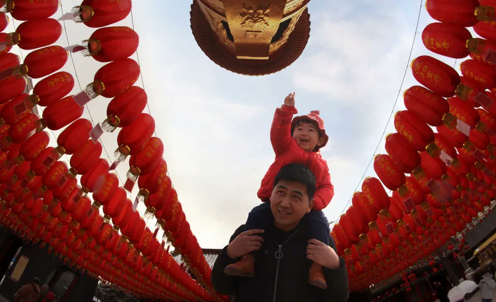What are your memories of Spring Festival?

Many families celebrate together with fun activities like painting, delicious food, dazzling decorations, and street performances. The festival not only warms people’s hearts in the winter but also fills children’s lives with happiness!