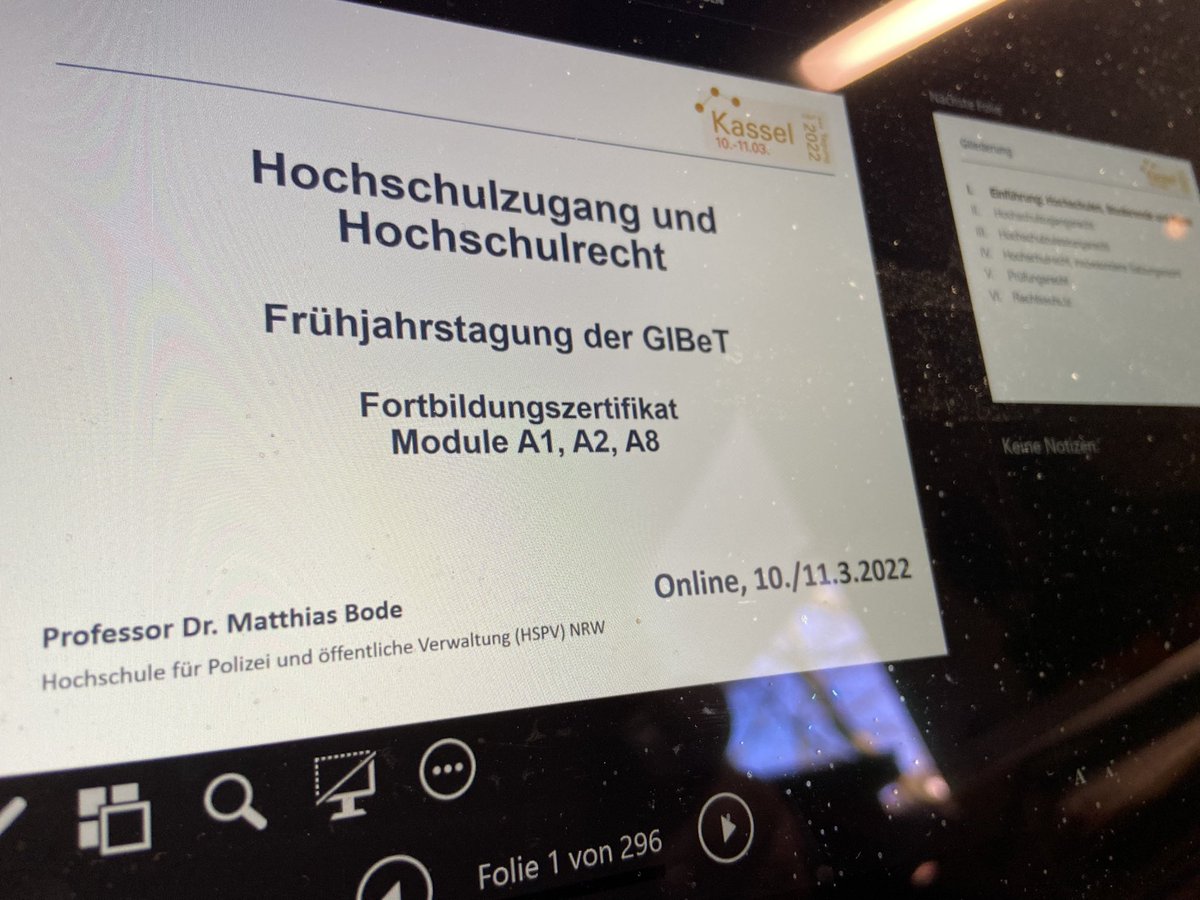 BenjaminDThomas's tweet photo. Die nächsten beiden Tage stehen im Zeichen der #Fortbildung zum Thema #Hochschulzugang und #Hochschulrecht. 👨‍⚖️ #GIBeT https://t.co/5umQCoC787