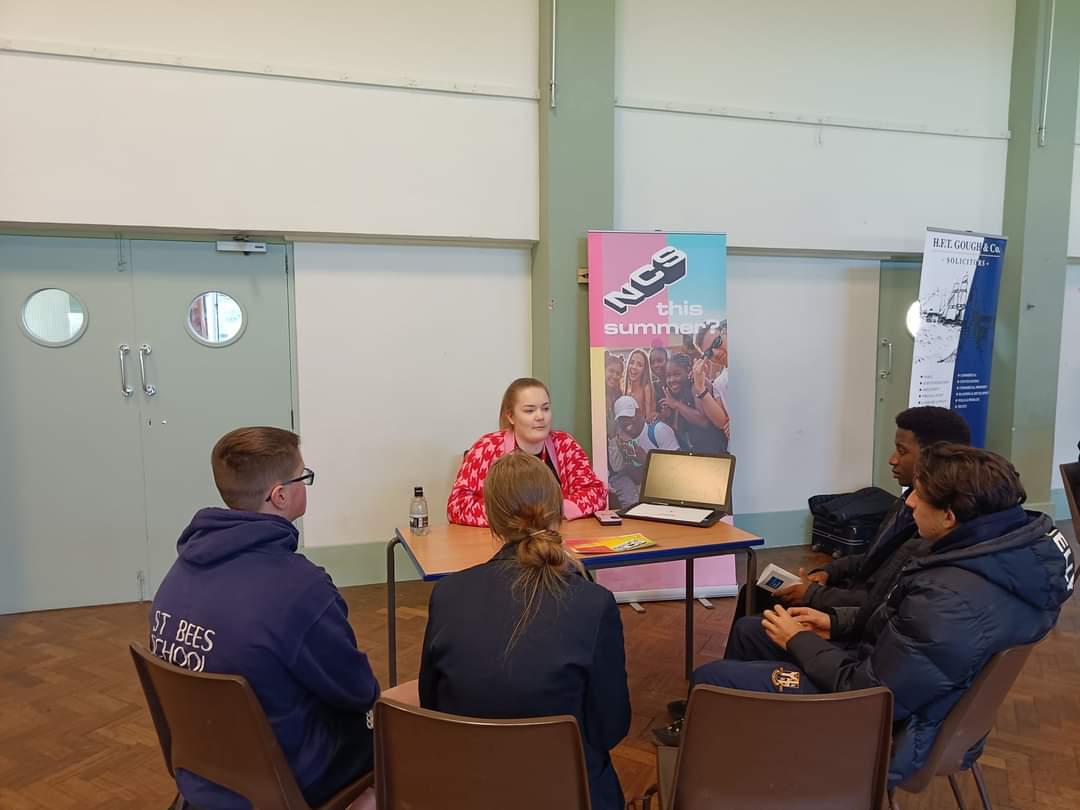 StBeesSchool's tweet photo. 💼 Earlier this week as part of National Careers Week, we held a Careers Fair for Years 9-13 in our Memorial Hall.

👩‍⚕️ We welcomed a range of individuals and organisations - including two Old St Beghians (OSBs) - who offered help and advice to our students across several careers. https://t.co/OtePJwyO6B
