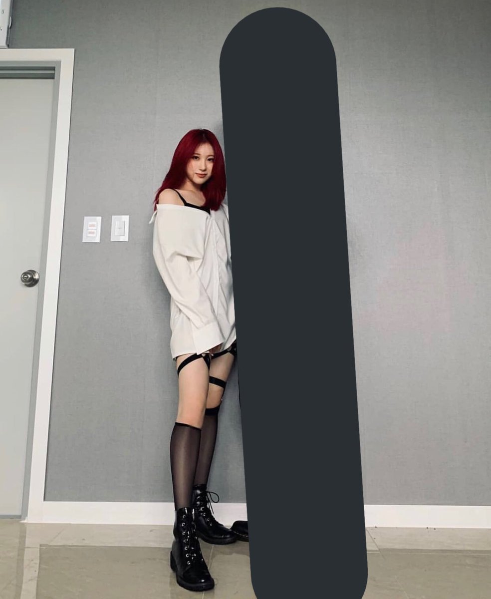 dukh00's tweet photo. made the photo better lol https://t.co/sSfk8JOxha
