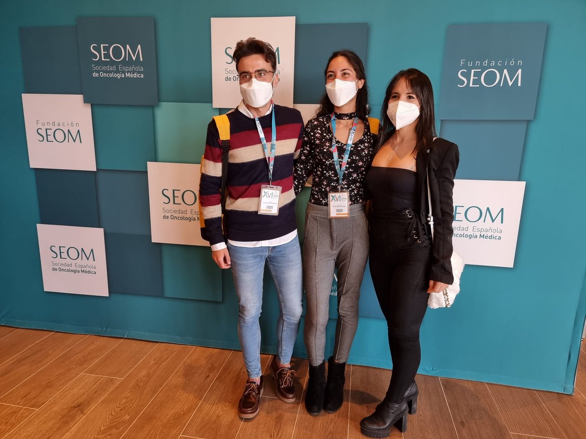 _SEOM's tweet photo. Valencia acoge desde esta mañana el Curso #mirSEOM22. ¡En nada, comenzamos! Recordad, residentes, podéis tuitear y compartir ideas con el hashtag oficial. Se premiará al más tuitero y al tuit más original 😃😃 https://t.co/TdltSKaN08