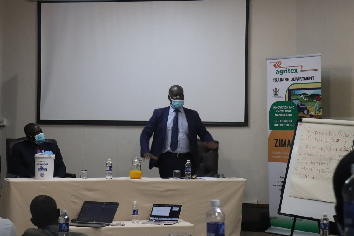 WHH_Zimbabwe's tweet photo. The Chief Director of Agritex Mr Tapererwa addressing the Inservice training and digitisation exit strategy workshop organised by @zakis_zagp. The workshop covers the long term institutionalization of the digital innovations the ZAKIS project has developed. https://t.co/cbBzicnOKC