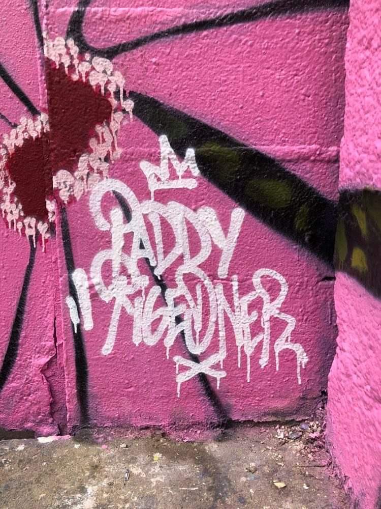 _la_jungle's tweet photo. Paddy et Rige
Mur des 3 couronnes - paris 11
@paddy / Graff Rige
#paddy / #rige
#streetart #streetartparis
#la_jungle_des_villes #_la_jungle https://t.co/J6aLJ8DaIw