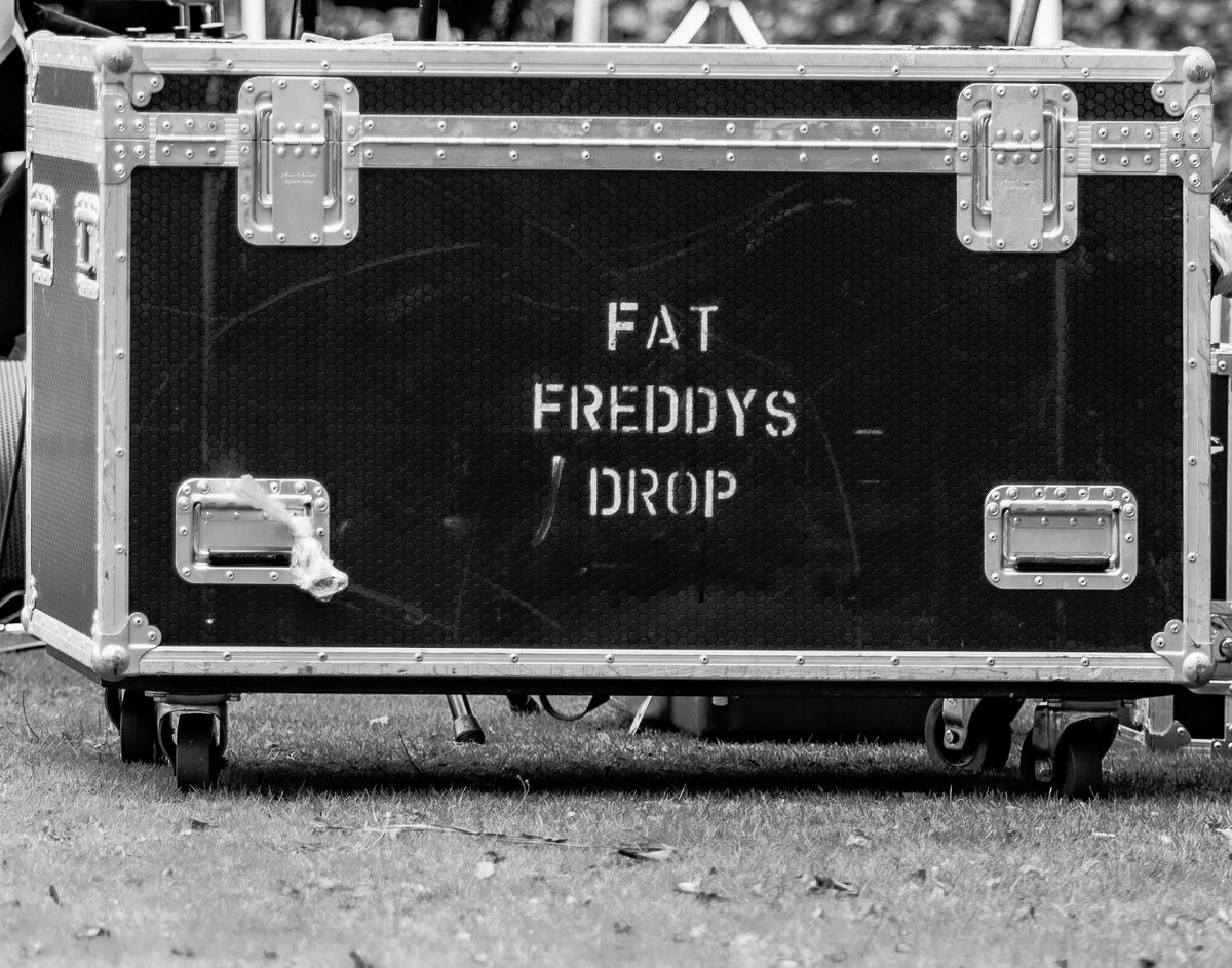 fatfreddysdrop1's tweet photo. Kia ora Prague, good news buzz @lucernamusicbar show 2 August has SOLD OUT! This will be our first time in Prague, hold tight for the music. Chur. https://t.co/2HXzb6NXVn