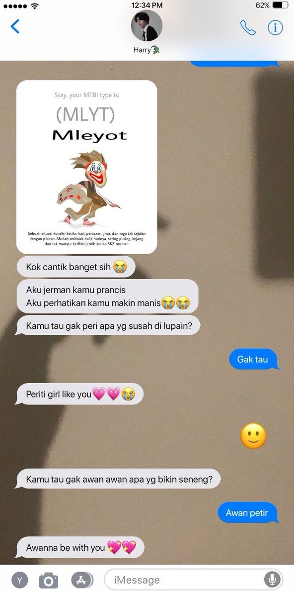 wndkth_'s tweet photo. Kamu tau gak
_______________
Hendery one tweet au
©wndkth_ https://t.co/meHF4fYa4D