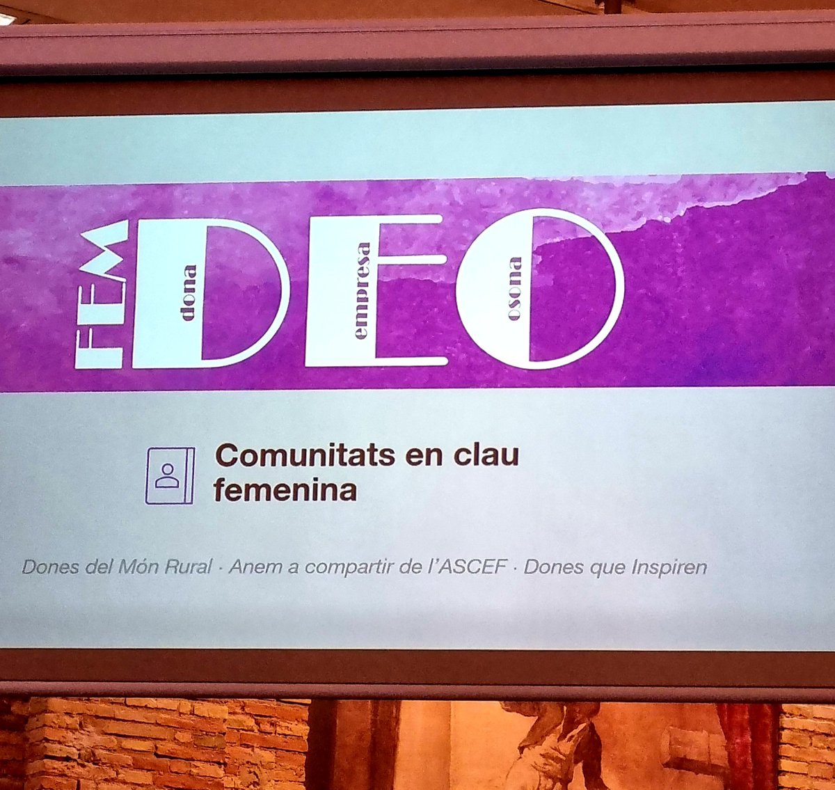 BetDachs's tweet photo. #FEMDEO
@CambraOsona
@Creaccio
@CEDOSONA
🔝 Comunitats de #dones🟣 que #inspiren (s'inspiren) com @DonesMonRural, @donesinspiren i @AcebSuma, Associació Emprenedora Ripollès
💜Reivindicant la #igualtat "- No volem anar al davant ni al darrera, volem anar al costat dels homes" https://t.co/VmFChgwWVt