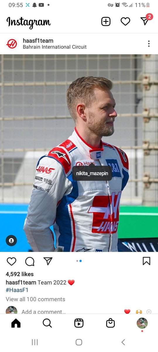 JamieDoonan6's tweet photo. HAAS really tagged Mazepin in their team pic of Magnussen 🤣🤣 https://t.co/3IwhMAFzs5