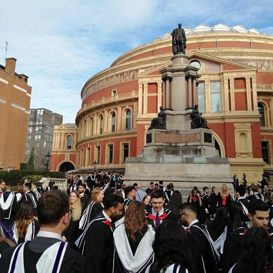 Congratulations to all our brilliant graduates celebrating today at the Royal Albert Hall! We will be sharing your highlights throughout the day 🎓 🎉 #OurImperial