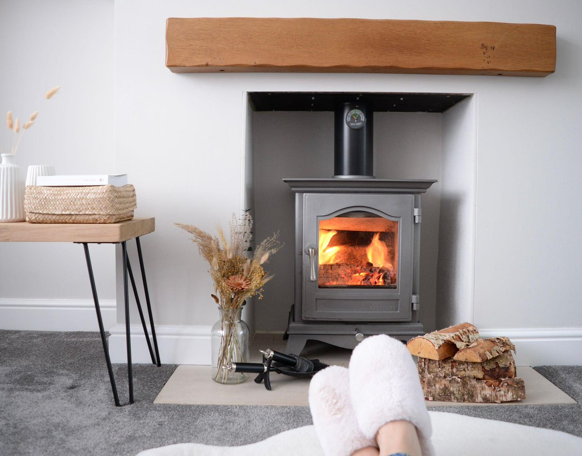 BLOG | Heat your Home with Kiln-Dried Logs

Best value firewood in the UK! With gas, oil and electricity prices on the rise, this has only had a minor impact on the UK firewood market in comparison.

Find out more here!
bit.ly/3sWwe40

#energyprices #kilndriedlogs #logs