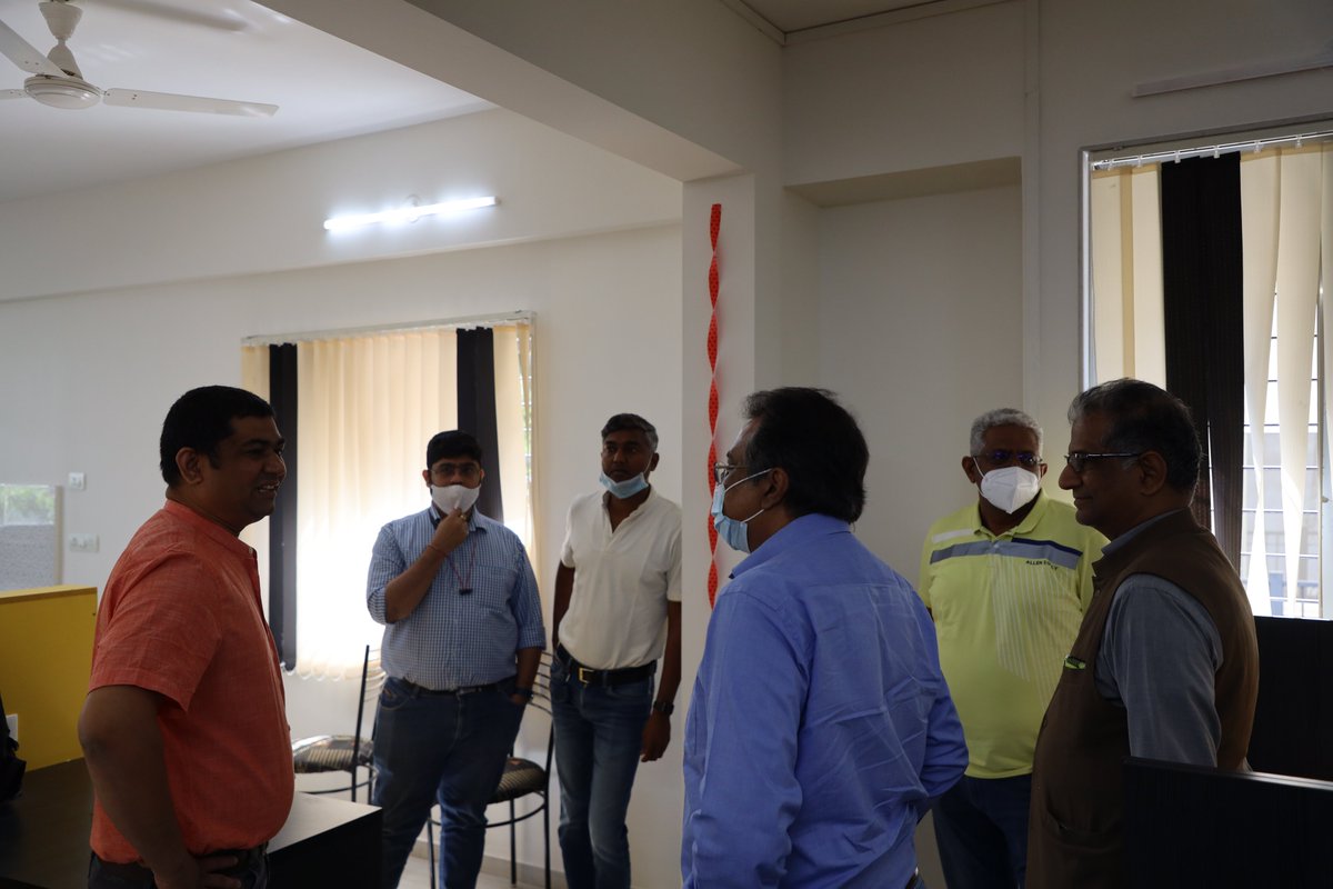 fundgini's tweet photo. Some glimpses from https://t.co/bIaIzTvxMA Pune office inauguration.

The Inauguration was graced by highly respected dignitaries Mr. Ashvin Savant Mr. Prashant Kamat, Mr. Amrish Thakker, Mr. Amit Deshmukh, Mr. Vinay Kulkarni, Ms. Shweta Mandhana https://t.co/9qE3pS12HK