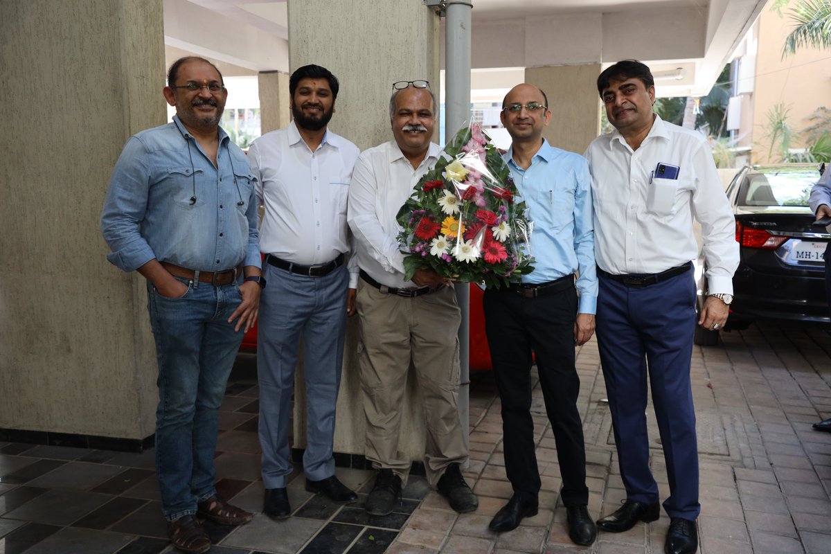 fundgini's tweet photo. Some glimpses from https://t.co/bIaIzTvxMA Pune office inauguration.

The Inauguration was graced by highly respected dignitaries Mr. Ashvin Savant Mr. Prashant Kamat, Mr. Amrish Thakker, Mr. Amit Deshmukh, Mr. Vinay Kulkarni, Ms. Shweta Mandhana https://t.co/9qE3pS12HK