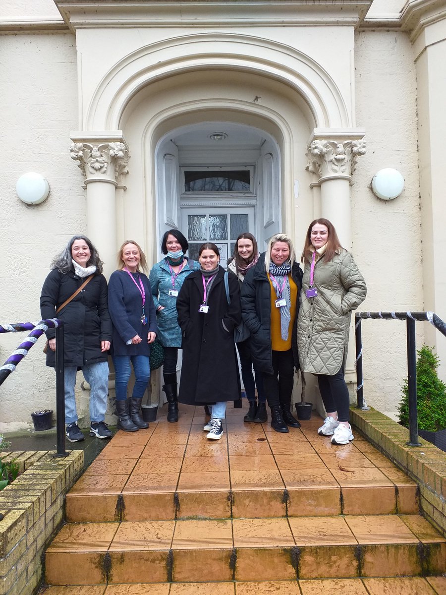 SimonCommScot's tweet photo. We were delighted that some of our Edinburgh team could come through to visit our Glasgow Access Hub and some of our supported accommodation sites yesterday.
#oneteam #alwayslearning #sharebestpractice #homelessness #Scotland https://t.co/lXqh3KfsRv