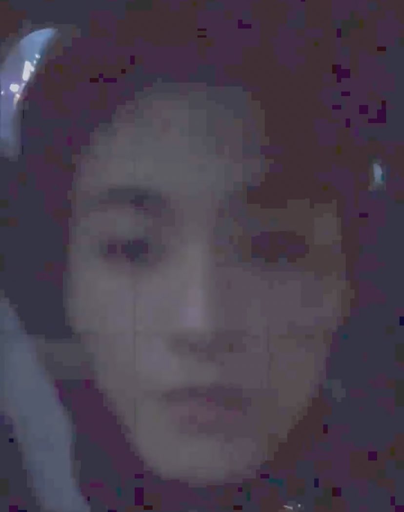 LOOKSMKL's tweet photo. #MARK #onyourm__ark reel https://t.co/jLTt3fDxkW