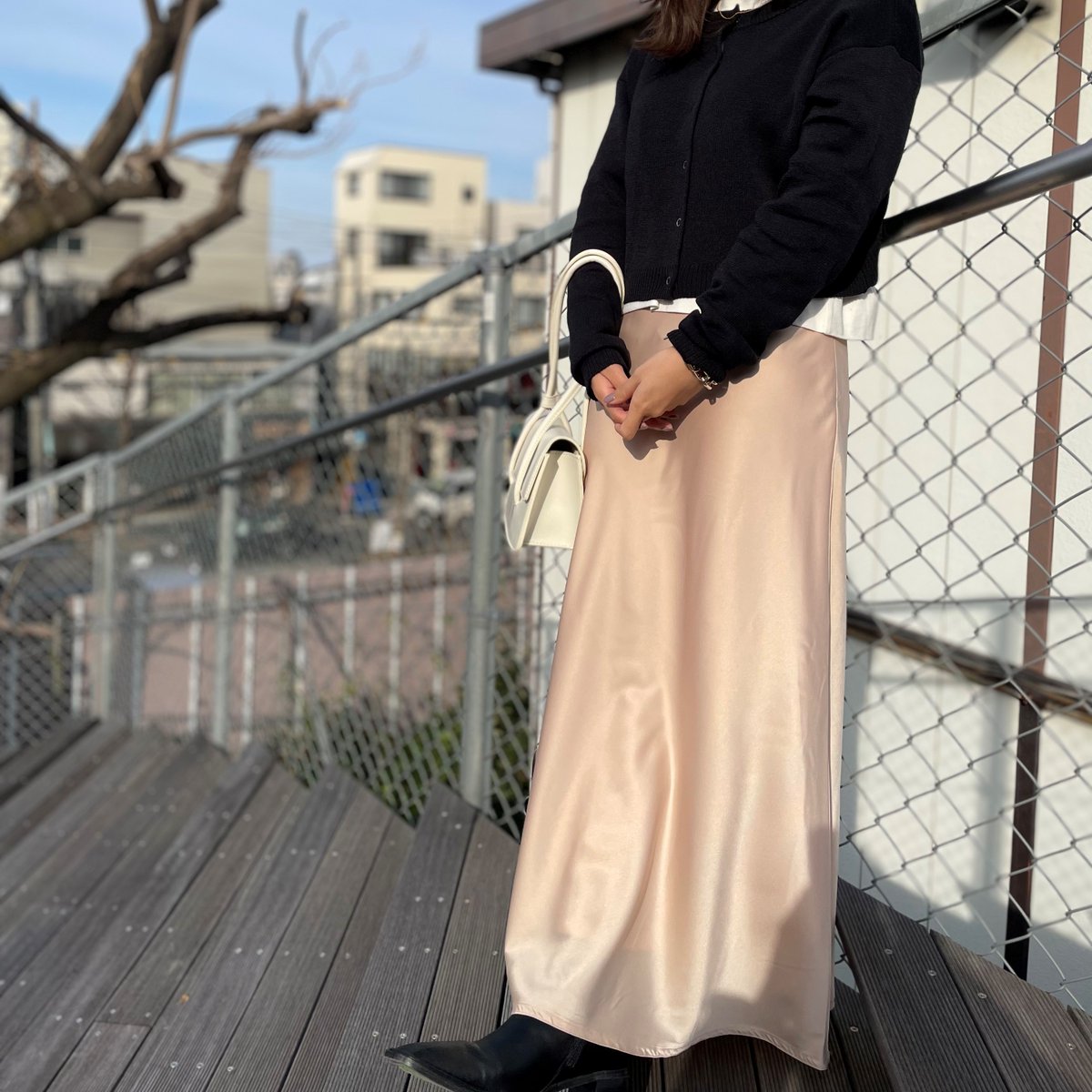 ODORATAofficial's tweet photo. サテンAラインスカート
¥7,590 tax in
https://t.co/YALMDDusmW
#ODORATA #オドラタ https://t.co/7GaDIazRSZ