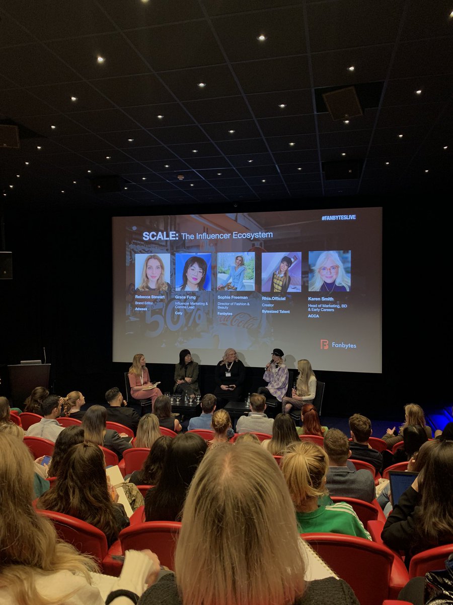 orlaghshanksPR's tweet photo. First live work event since pre-pandemic times and it felt sooo good to sit in a room with other influencer marketers and to learn from others killing the game! 

Thank you @FanbytesHQ for organizing!! #fanbyteslive https://t.co/VdyXyR9oeK