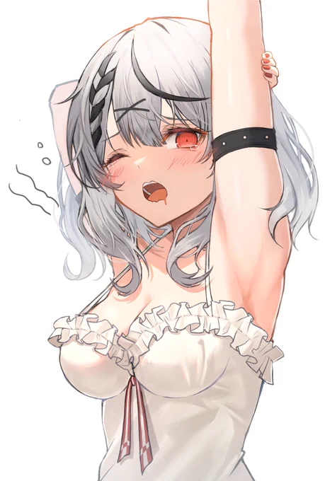#さかまた飼育日記 
寝起きさかまた 