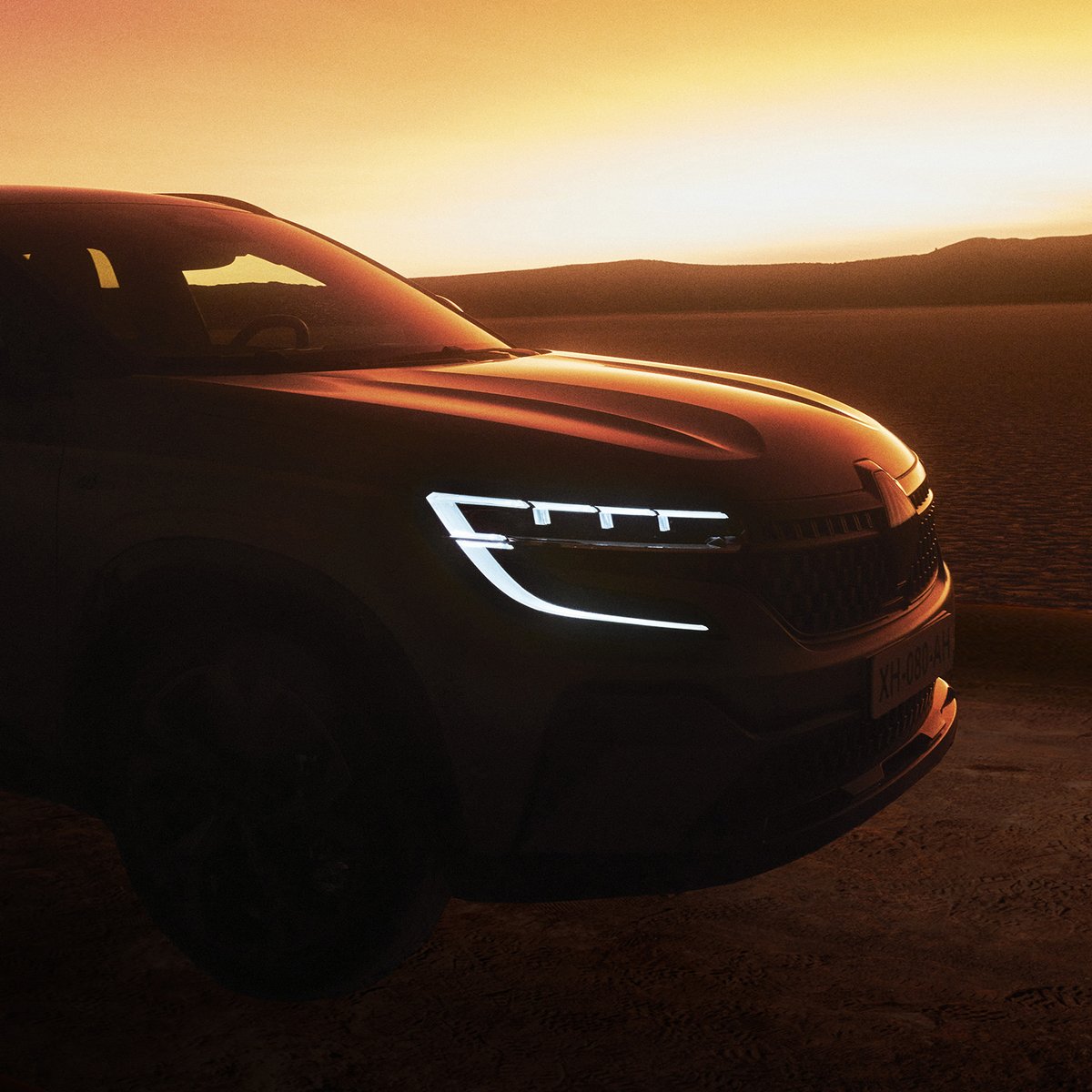 renault_fr's tweet image. nouveau SUV Renault Austral E-Tech hybride,
sa signature lumineuse se distingue et met en valeur son design athlétique
bit.ly/austral_reveal
#techcontrol #takecontrol #Renault #Austral #SUV #ETech #hybride
Au quotidien, prenez les transports en commun #SeDéplacerMoinsPolluer