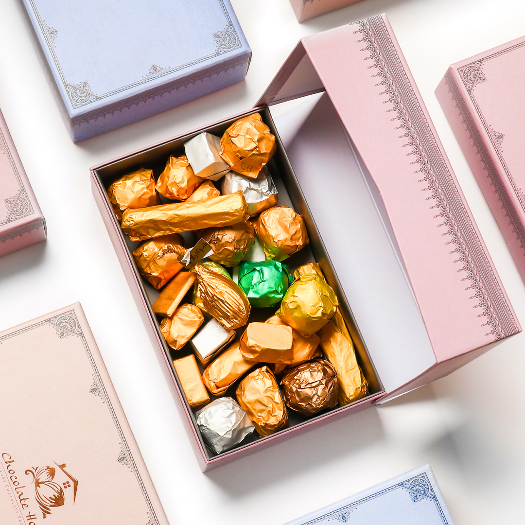 shift4ads's tweet photo. من أعمالنا، إدارة مواقع التواصل الاجتماعي والتصوير الدعائي لصالح Chocolate house، استمتعنا بالعمل معهم. ✨

• عينة من أعمالنا في التصوير الدعائي.

للمزيد تواصل معنا:
https://t.co/q8upVJVrHm

#socialmedia #marketing #graphic_design #shift_co #logo  #branding #facebook https://t.co/TYZ6YJrIXn
