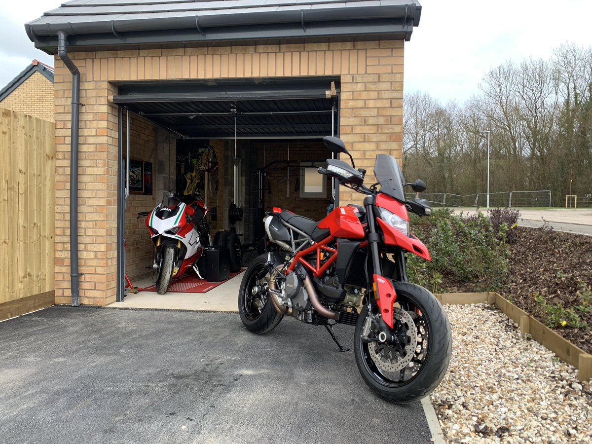 Loving my new Hypermotard 💥