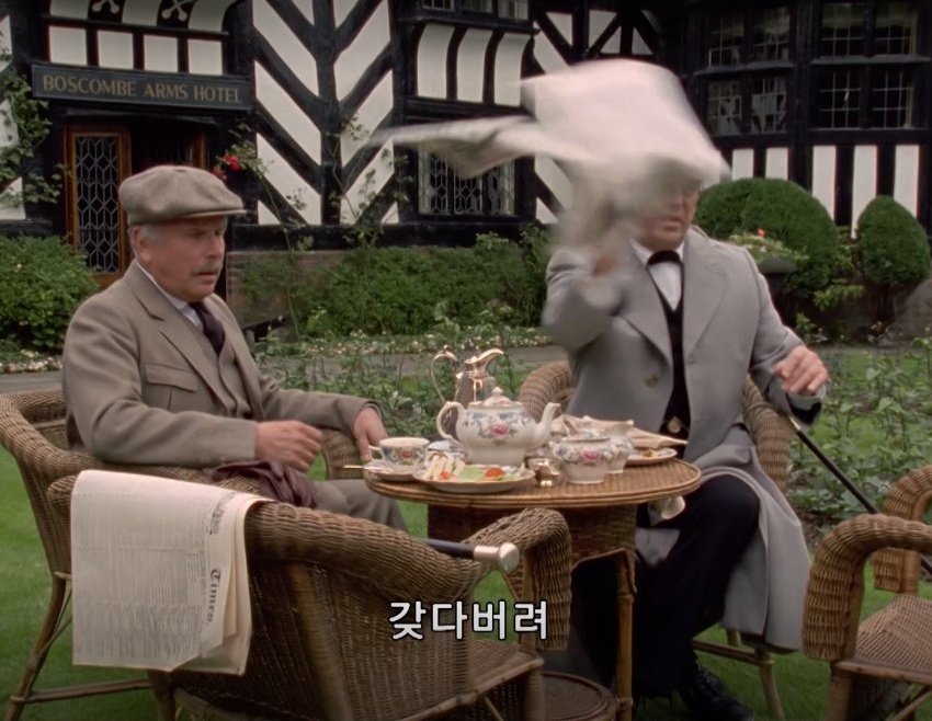 맥락 밖의 셜록홈즈 (@nocontext221b) on Twitter photo 