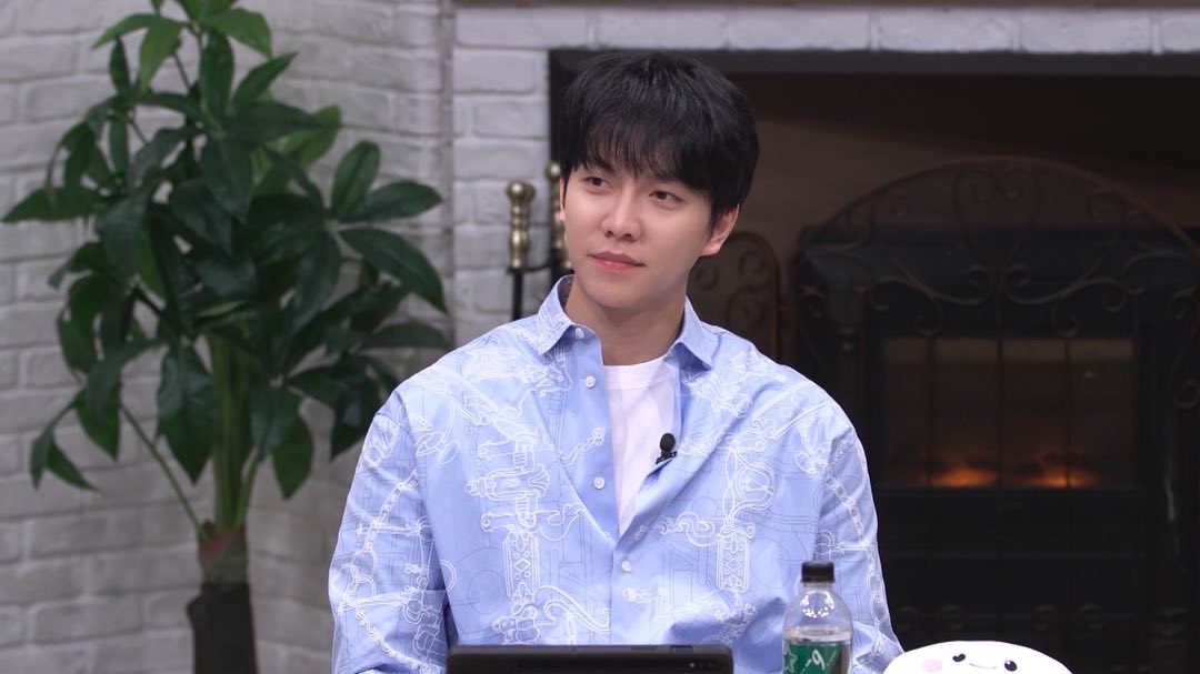 #써클하우스 3화 
무한 경쟁 사회에 지친 우리들에게 전하는 목요일 써클하우스만의 급 처방전! 
오늘 밤! 승기님과 써클하우스에서 만나요😄

📺SBS 어른이들의 비밀상담소 
      <써클 하우스>
📺매주[목] 밤 9시 방송

#이승기 #LeeSeungGi