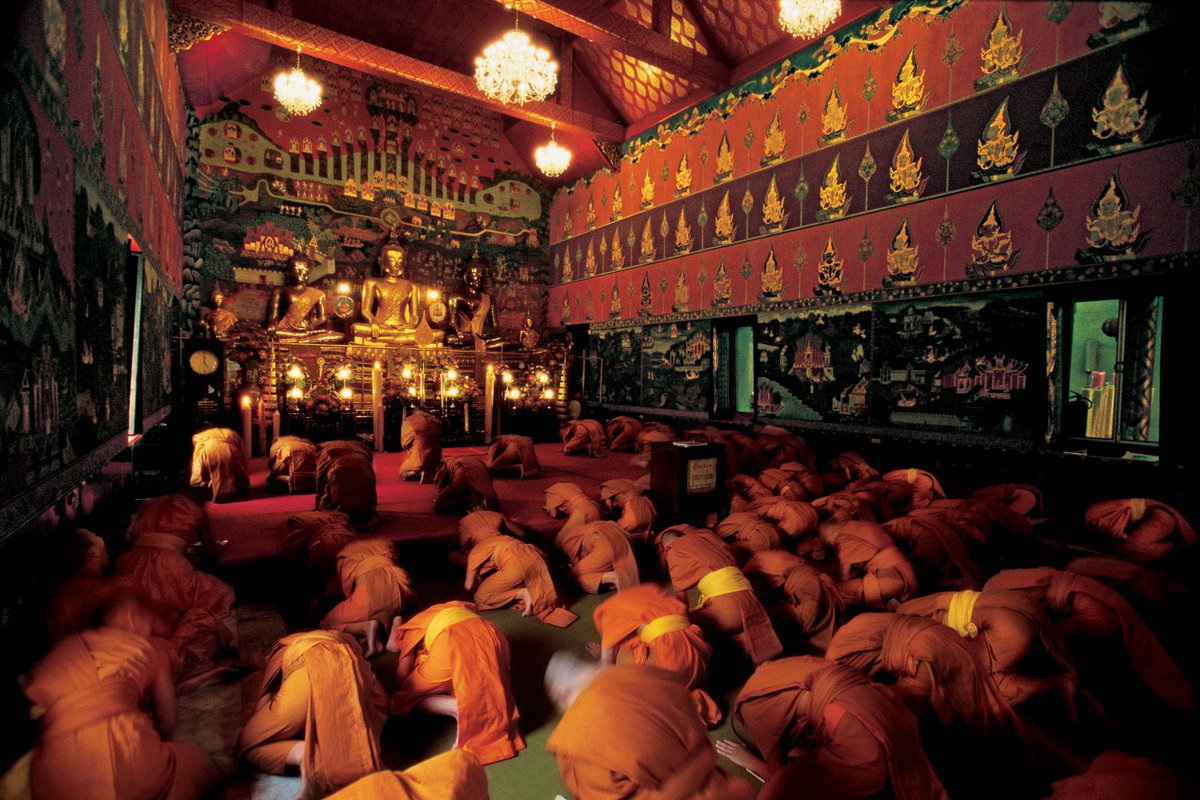 YamashitaPhoto's tweet photo. Prayer is the one common denominator in all the world's religions. But, as the Dalai Lama says, "peace does not come through prayer. We human beings must create peace." 1/4 #standwithukraine #prayforukraine #stopwarinukraine https://t.co/GNhZYMiw39