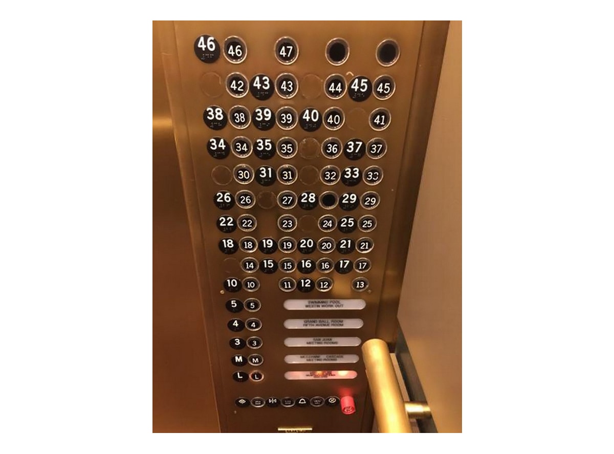 Irisemily's tweet photo. UX:touchpoint individual-product
It is VITAL to create positive emotions
Easy, fast, efficient to use? Enough info to understand? customisable?

Imagine living in a place where the elevator has this AWFUL UX, not nice right? 
@lets_NEUROmkt #NMKTRCH #MKTINGNEURO #XperientialMkt https://t.co/RuTJek0H9D