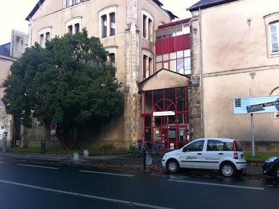 TRANS INTER action tweet media