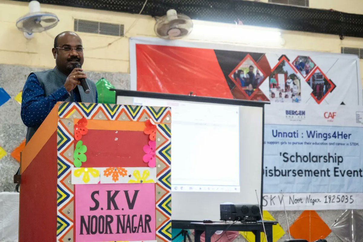 PSC_TYCIA's tweet photo. Best wishes to Noor Nagar students who have been awarded a scholarship through #Unnati:Wings4her. 

Thank you to our partners #rollsroyceindia, #bergen, and @cafindia for providing scholarships to the students and supporting them in achieving a brighter future. 

#unnatiwings4her https://t.co/3r4okLTdxv