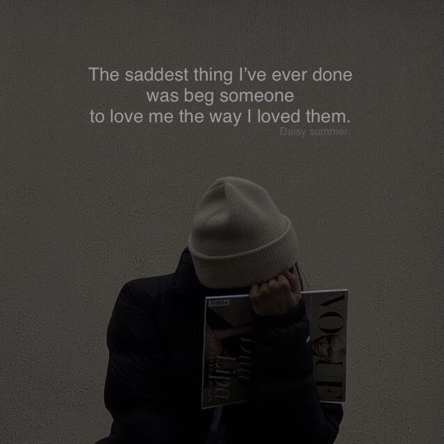DaisySummer16's tweet photo. : The saddest thing I’ve ever done was beg someone to love me the way I loved them.
: สิ่งที่น่าเศร้าที่สุดที่ฉันเคยทำ คือการขอร้องให้ใครบางคนรักฉันอย่างที่ฉันรัก. (Sad.) 🤍🖤 #คําคมภาษาอังกฤษ #คําคมภาษาอังกฤษแปลไทย #คําคมความรู้สึก #คําคมความรัก https://t.co/NgyDX9Gzh9