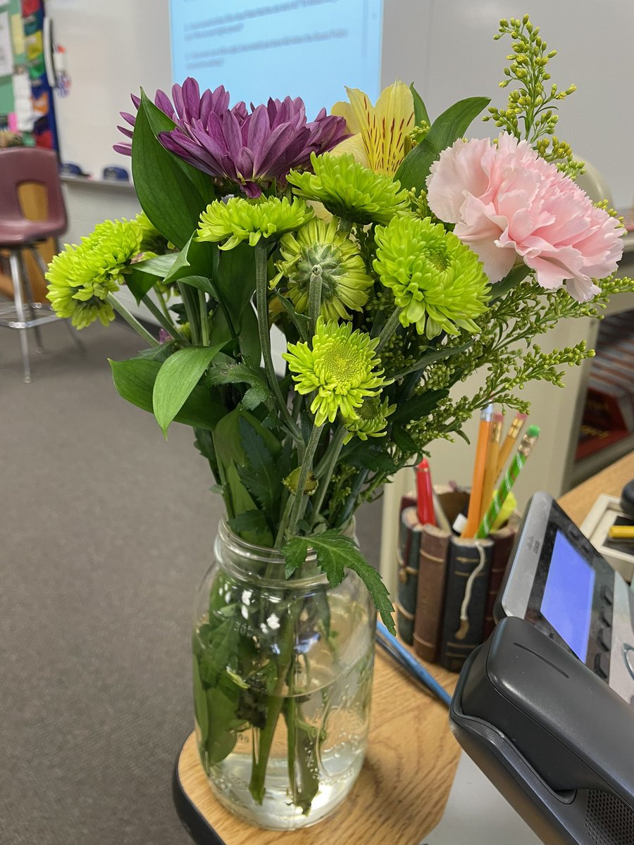 Charlie Sines tweet media