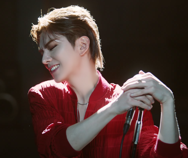 monbebepabu's tweet photo. MBB: "Aww, Voyager is going to be about a self discovery trip, something deep"

Kihyun: "iF yOu wAnT iT i CaN tAkE yOu aWaY" https://t.co/4Z2dSq8vns