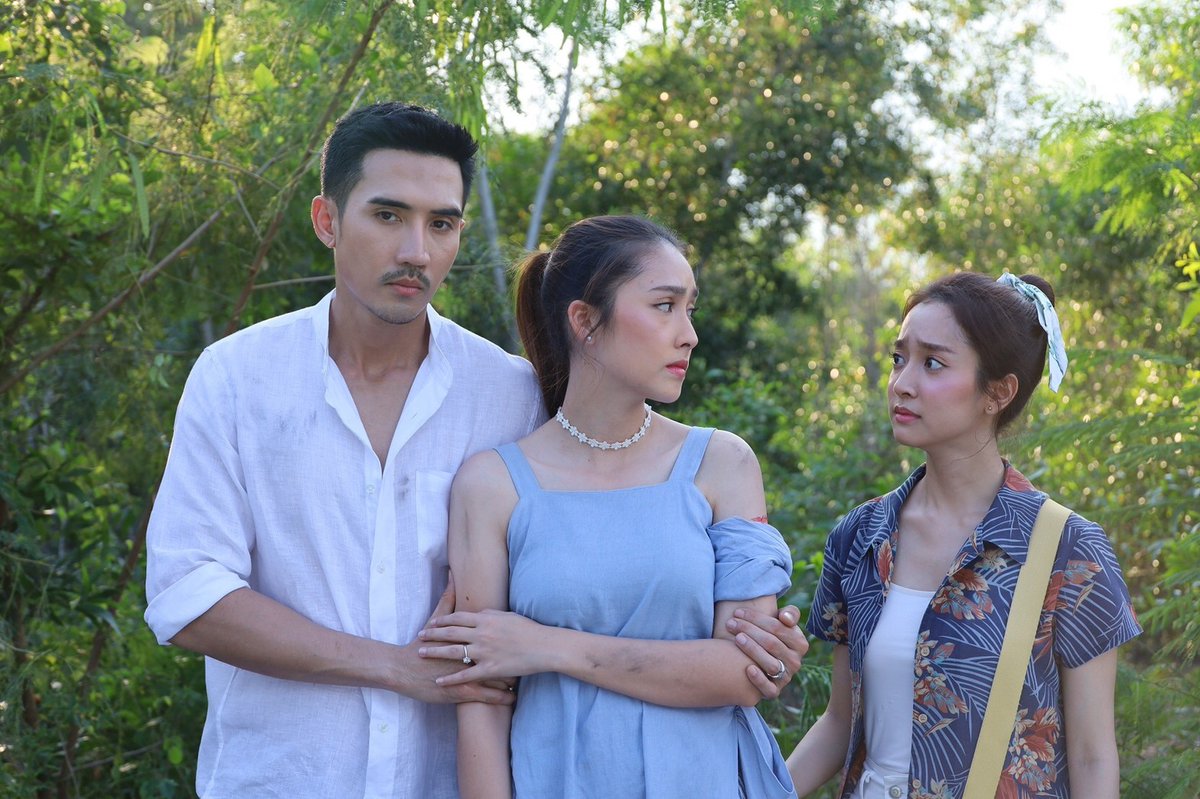 BigMHana_Fc's tweet photo. พวกคุณรู้ได้ไงว่าเราอยู่ที่นี่
#เจ้าสาวจำเลยEP8
@BigmKrittarit @hanalewiss https://t.co/WostCbj4id