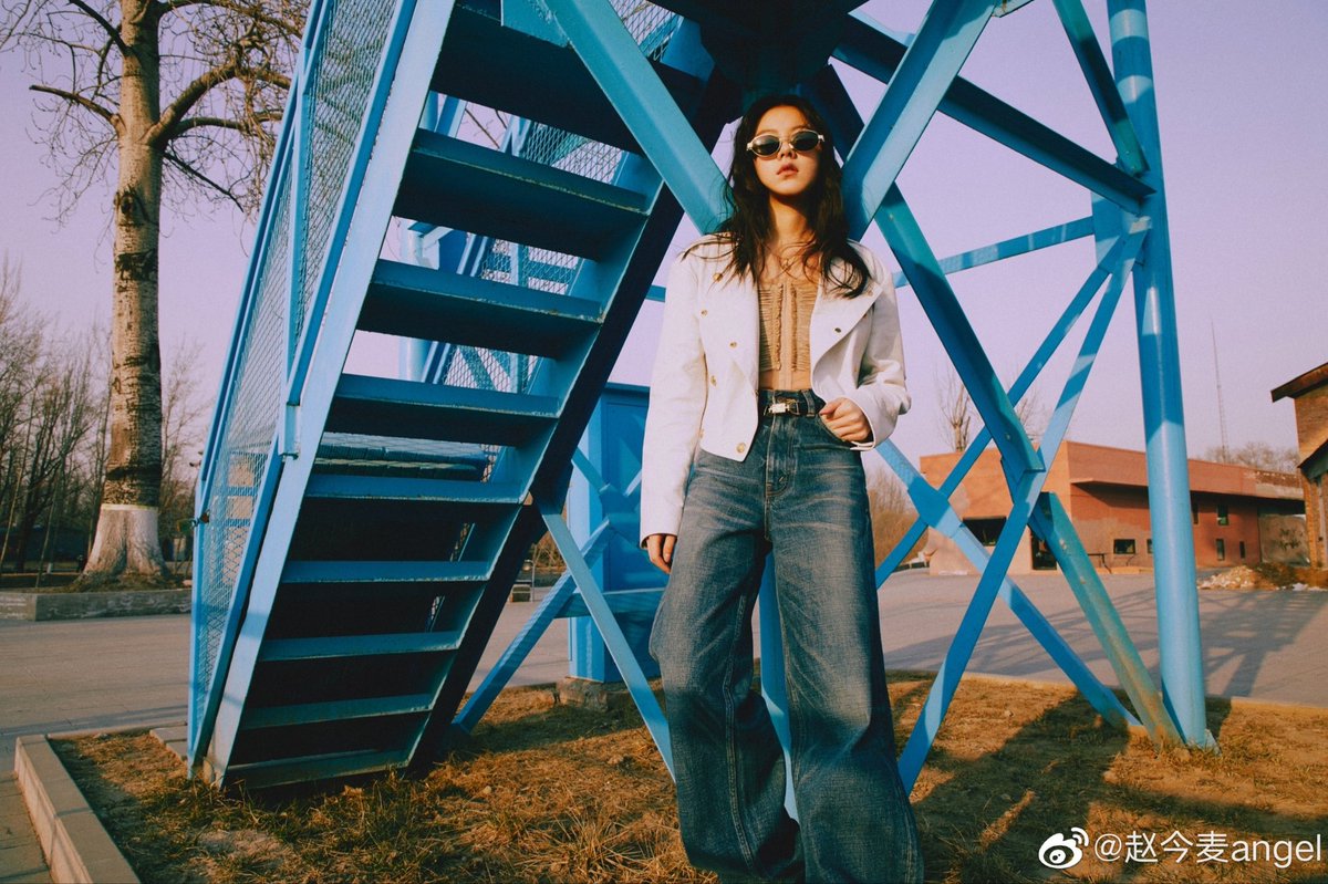 AngelZhaoTH's tweet photo. 🌾220310 | Zhao Jinmai Weibo Update

น้องม่ายม่ายโพสเว่ยป๋อค่ะ

"สวมแว่นกันแดด  🕶"

#ZhaoJinmai #AngelZhao #赵今麦 
#จ้าวจินม่าย #赵今麦Thaifans https://t.co/s0tx9HR7SB