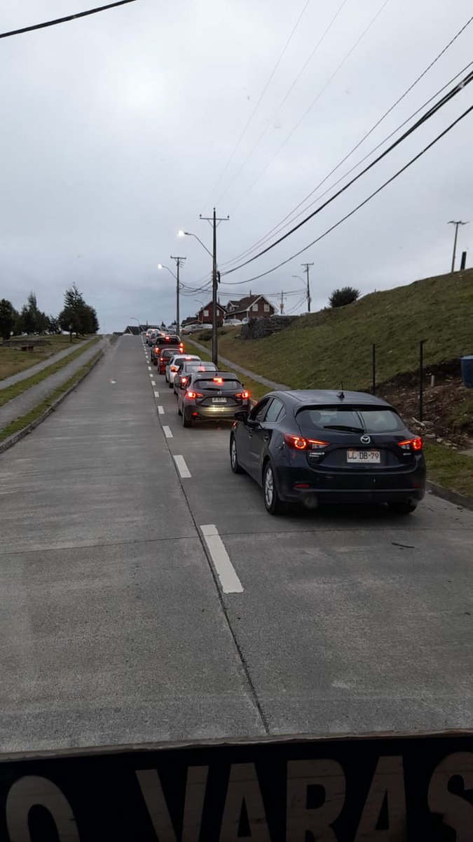 Hoy ingresamos a <a href="/muniptovaras/">Municipio Puerto Varas</a> carta exponiendo esta problemática. Necesitamos que se  tome en serio nuestra necesidad de contar con otra vía de acceso a nuestra Villa.
<a href="/marceloptovaras/">Marcelo Salazar</a> <a href="/rocialvarado/">Rocío Alvarado Díaz</a> <a href="/petecogodoy/">Juan Patricio Godoy</a>