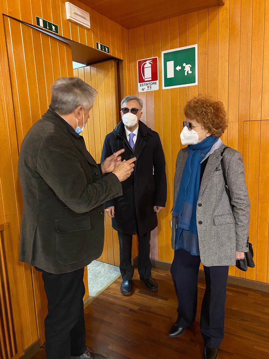 GibelliTiziana's tweet photo. Insieme a Presidente @GECTGO_EZTSGO @PPetiziol in visita al #KulturniDomGorizia guardando al 2025 😊Il Presidente #IgorKomel ha garantito impegno per il lavoro da fare insieme per la #CapitaleEuropeaCultura, e ha ringraziato @regioneFVGit per #ArtBonusFVG 🙂#CulturaSportFVG https://t.co/grXcDmTr6p
